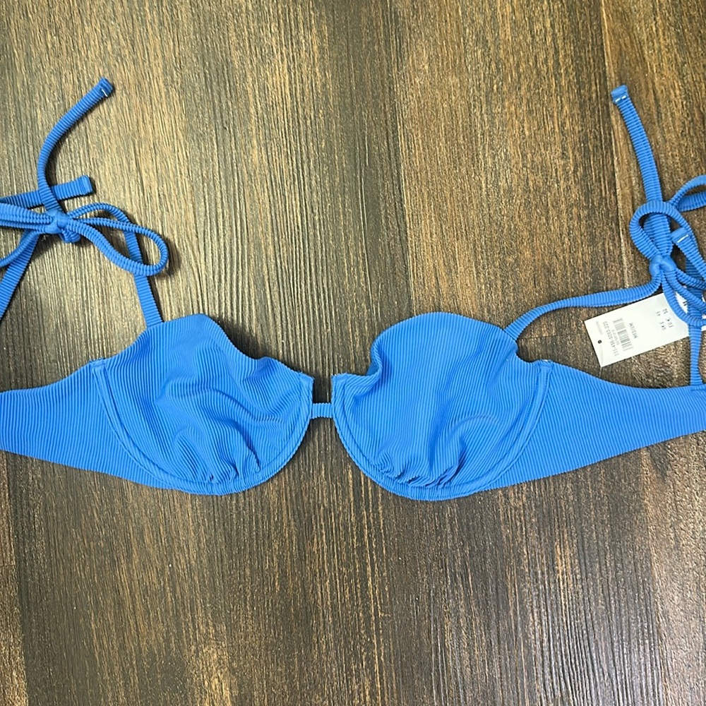 NEW Abercrombie Bikini Top